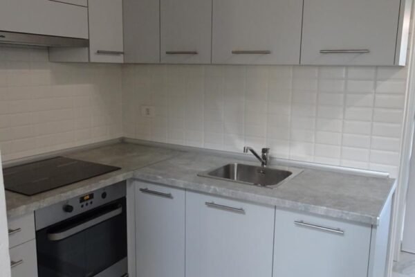 40e86623-f776-4b88-84ed-b4bf1aa8d26f 40e86623-f776-4b88-84ed-b4bf1aa8d26f